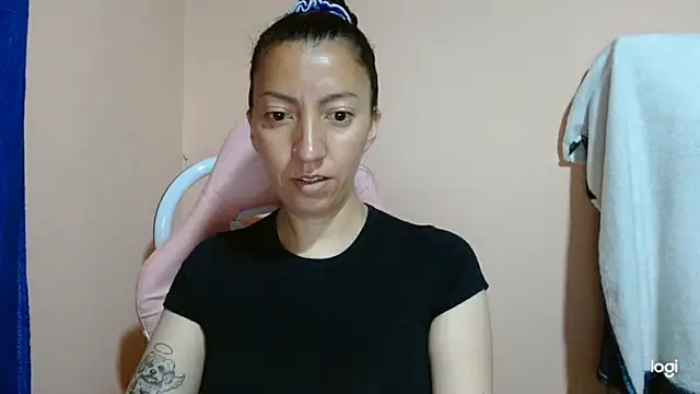 Snapshot of kaybabyhot chatting on April 11, 2026, 12:31 pm kaybabyhot online show from April 11, 2026, 12:31 pm