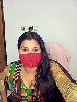 Hot-Angel  online show from November 18, 2025, 5:49 pm