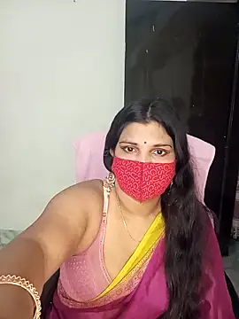 Hot-Angel  online show from March 3, 2025, 6:24 pm