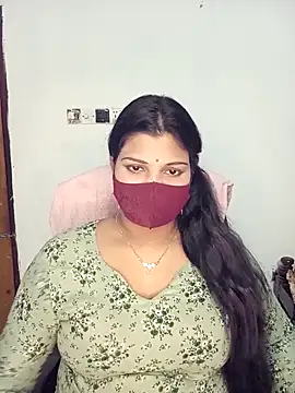 Hot-Angel  online show from November 4, 2025, 3:05 pm