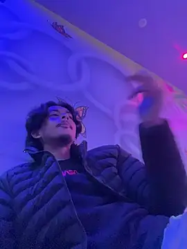 Snapshot of Onlyjishan chatting on December 30, 2024, 5:23 pm Onlyjishan online show from December 30, 2024, 5:23 pm