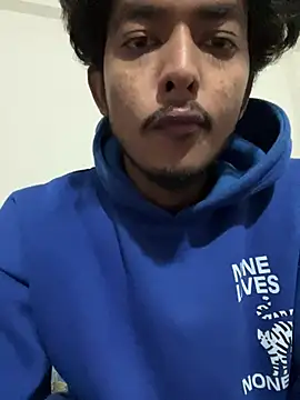 Snapshot of Onlyjishan chatting on February 8, 2026, 7:44 pm Onlyjishan online show from February 8, 2026, 7:44 pm