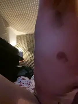 zenzero87 online show from April 16, 2026, 6:30 pm