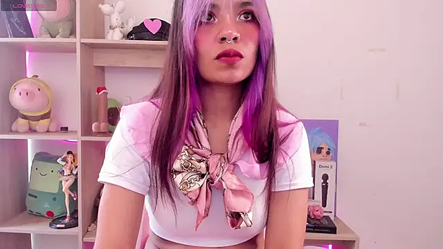 Snapshot of KatieSimpson_ chatting on December 11, 2024, 5:59 pm KatieSimpson online show from December 11, 2024, 5:59 pm