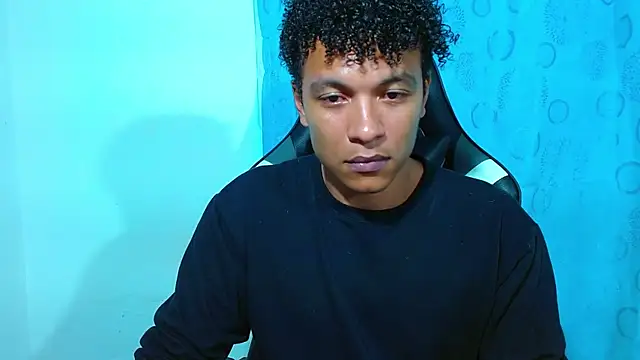 Snapshot of Black_Diamon_ chatting on March 9, 2025, 7:56 am Black Diamon online show from March 9, 2025, 7:56 am