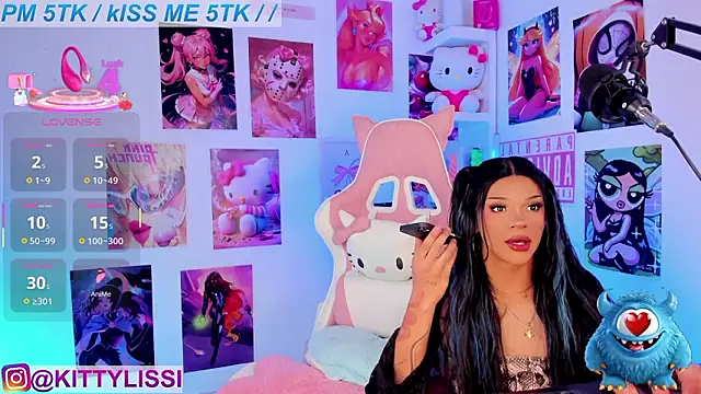 Snapshot of babylinsie chatting on March 31, 2026, 5:42 am babylinsie online show from March 31, 2026, 5:42 am