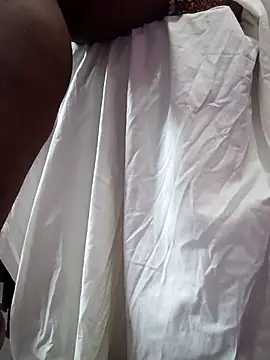 Snapshot of sweety_telugu_couple2027 chatting on September 19, 2025, 7:01 am sweety telugu couple2027 online show from September 19, 2025, 7:01 am