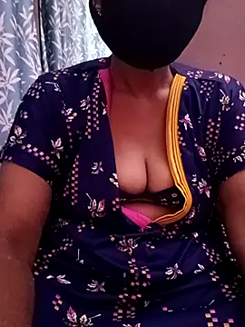 Snapshot of sweety_telugu_couple2027 chatting on September 18, 2025, 4:43 pm sweety telugu couple2027 online show from September 18, 2025, 4:43 pm