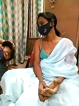 Snapshot of sweety_telugu_couple2027 chatting on March 8, 2025, 5:59 am sweety telugu couple2027 online show from March 8, 2025, 5:59 am