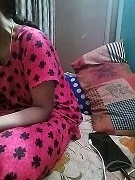 Snapshot of sweety_telugu_couple2027 chatting on March 11, 2025, 3:58 am sweety telugu couple2027 online show from March 11, 2025, 3:58 am