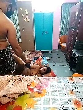 Snapshot of sweety_telugu_couple2027 chatting on March 15, 2025, 8:54 pm sweety telugu couple2027 online show from March 15, 2025, 8:54 pm