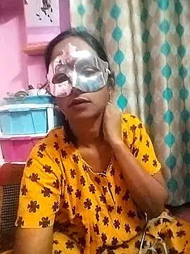 Snapshot of sweety_telugu_couple2027 chatting on March 19, 2025, 12:12 pm sweety telugu couple2027 online show from March 19, 2025, 12:12 pm