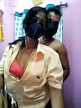 Snapshot of sweety_telugu_couple2027 chatting on March 20, 2025, 4:31 pm sweety telugu couple2027 online show from March 20, 2025, 4:31 pm