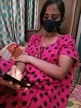 Snapshot of sweety_telugu_couple2027 chatting on March 5, 2025, 2:01 pm sweety telugu couple2027 online show from March 5, 2025, 2:01 pm