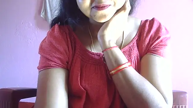 Snapshot of Suhana-sapna chatting on April 10, 2026, 3:35 am Suhana-sapna online show from April 10, 2026, 3:35 am