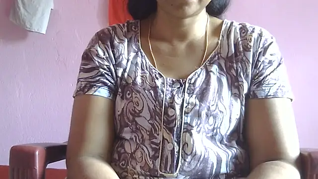 Snapshot of Suhana-sapna chatting on March 28, 2026, 4:02 am Suhana-sapna online show from March 28, 2026, 4:02 am