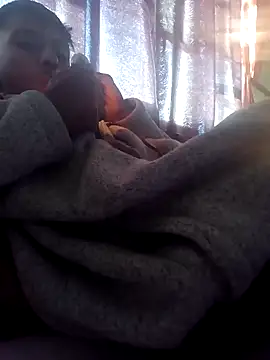 SiperoXxX online show from December 18, 2024, 2:06 pm