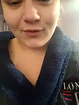 Sweetchubbybbw online show from January 29, 2025, 10:16 am