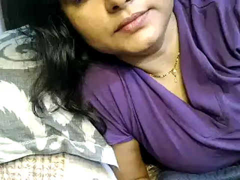 Snapshot of Hritvika chatting on February 26, 2026, 6:52 pm Hritvika online show from February 26, 2026, 6:52 pm