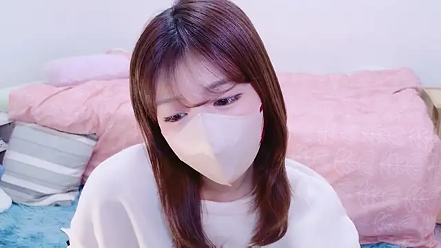 Snapshot of Runarunapi chatting on November 10, 2025, 2:05 am Runarunapi online show from November 10, 2025, 2:05 am