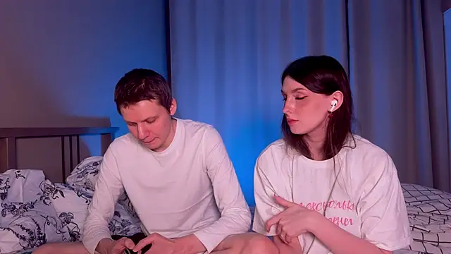 eternal dream  online show from March 22, 2025, 1:11 am