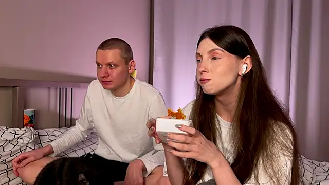 eternal dream  online show from December 13, 2024, 7:32 pm