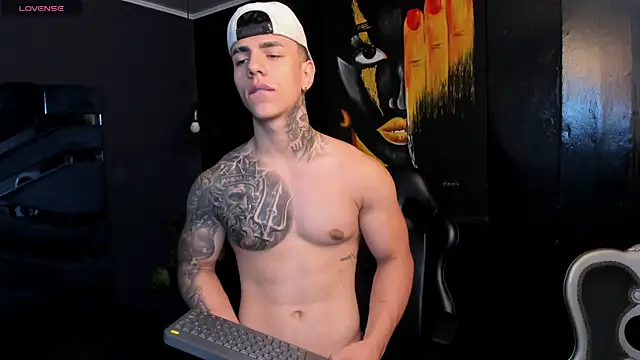 Snapshot of Flynn_Riider chatting on October 23, 2025, 5:22 pm Flynn Riider online show from October 23, 2025, 5:22 pm