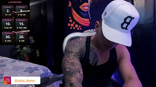 Flynn Riider online show from April 16, 2026, 9:39 pm