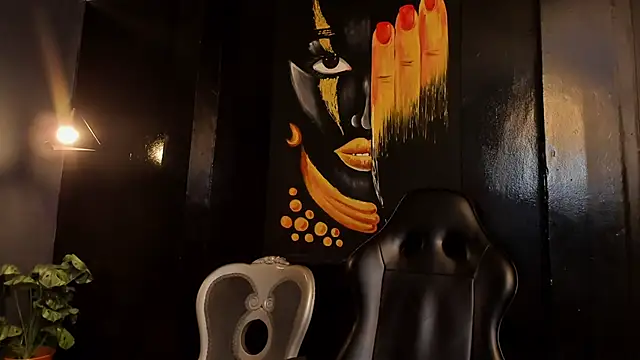 Snapshot of Flynn_Riider chatting on November 20, 2025, 5:57 pm Flynn Riider online show from November 20, 2025, 5:57 pm