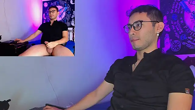 Snapshot of alexdesire chatting on October 28, 2025, 2:27 pm alexdesire online show from October 28, 2025, 2:27 pm