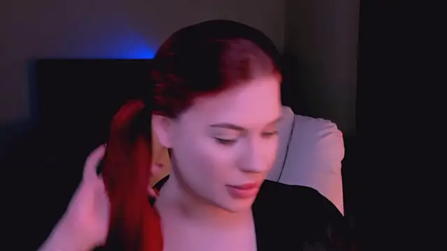 Snapshot of evaharve chatting on March 4, 2026, 5:10 pm evaharve online show from March 4, 2026, 5:10 pm