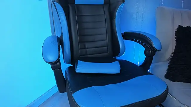 slutty venus online show from March 4, 2025, 8:46 am