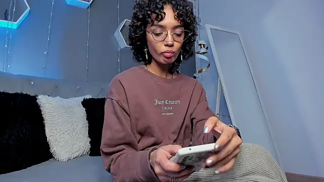 slutty venus online show from March 9, 2025, 3:32 am