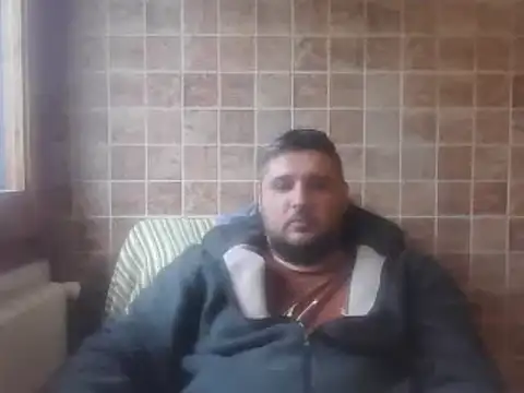  revianzip1 online show from January 6, 2025, 2:58 pm