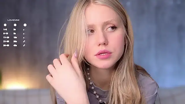 Snapshot of WiloneEsse chatting on March 14, 2025, 4:32 am WiloneEsse online show from March 14, 2025, 4:32 am