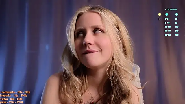 Snapshot of WiloneEsse chatting on March 16, 2025, 7:15 am WiloneEsse online show from March 16, 2025, 7:15 am