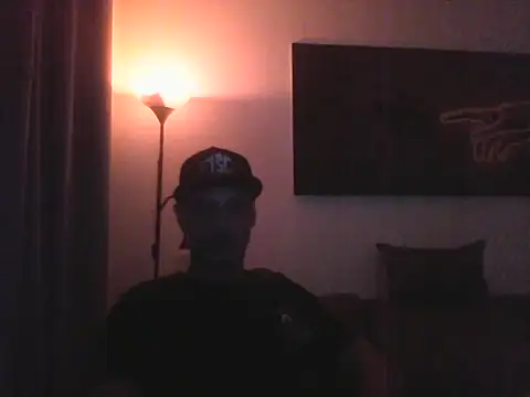 Snapshot of Avamereandmikel chatting on October 24, 2025, 9:14 pm Avamereandmikel online show from October 24, 2025, 9:14 pm