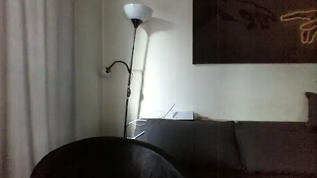 Snapshot of Avamereandmikel chatting on March 31, 2026, 5:37 pm Avamereandmikel online show from March 31, 2026, 5:37 pm