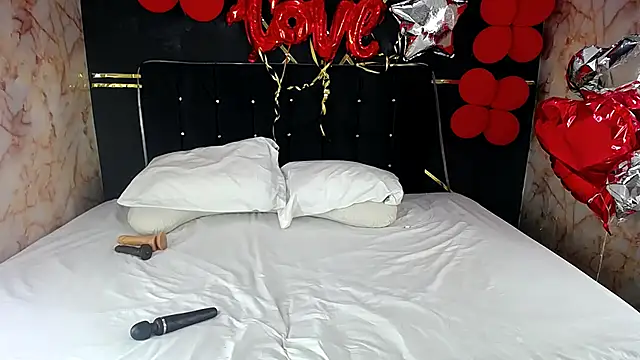 Snapshot of AmandaRobers chatting on February 28, 2025, 10:06 pm AmandaRobers online show from February 28, 2025, 10:06 pm