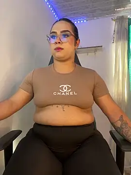 Dulce smith 1 online show from May 25, 2026, 9:57 pm
