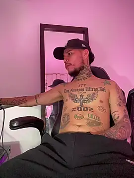 Snapshot of Junihn0 chatting on October 10, 2025, 9:26 pm Junihn0 online show from October 10, 2025, 9:26 pm