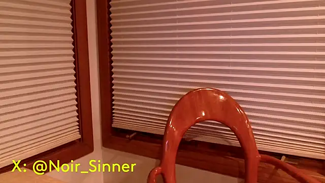 sinnernoir online show from November 7, 2025, 2:38 am