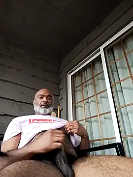 sinnernoir online show from March 11, 2026, 6:24 pm