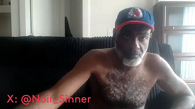 Snapshot of sinnernoir chatting on June 23, 2026, 7:12 pm sinnernoir online show from June 23, 2026, 7:12 pm