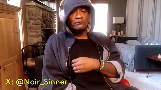 sinnernoir online show from October 12, 2025, 2:18 pm