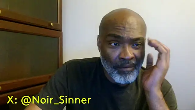 Snapshot of sinnernoir chatting on May 10, 2026, 12:03 am sinnernoir online show from May 10, 2026, 12:03 am
