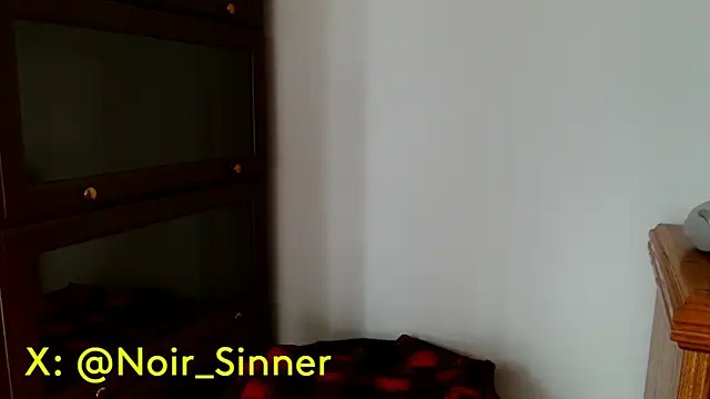 Snapshot of sinnernoir chatting on April 26, 2026, 8:06 pm sinnernoir online show from April 26, 2026, 8:06 pm