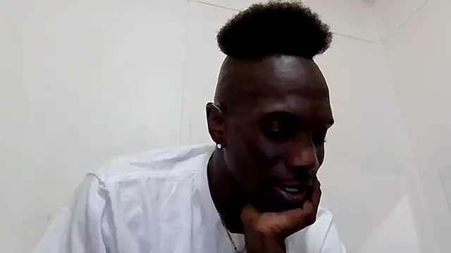 Snapshot of Shawtyblaque21 chatting on July 13, 2026, 9:58 pm Shawtyblaque21 online show from July 13, 2026, 9:58 pm