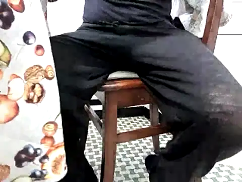 Snapshot of ItalStall chatting on November 19, 2025, 10:59 am ItalStall online show from November 19, 2025, 10:59 am