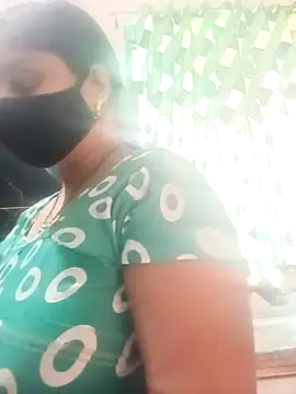 Snapshot of Cute-Aadhvita chatting on March 23, 2026, 8:03 am Cute-Aadhvita online show from March 23, 2026, 8:03 am